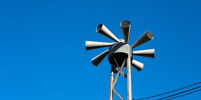 Γιατί θα ηχήσουν σειρήνες και καμπάνες στην Αθήνα την Τετάρτη 1η Οκτωβρίου