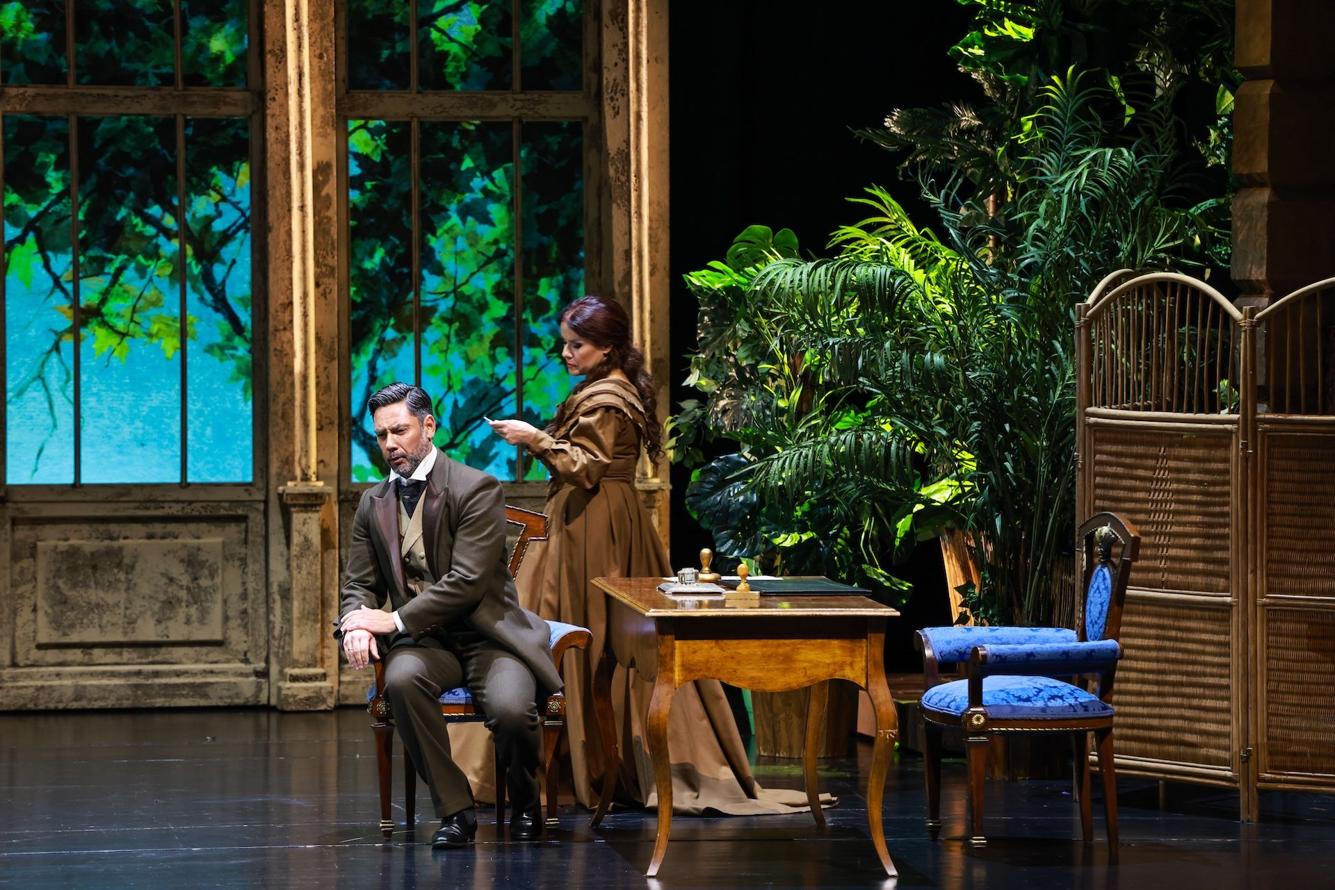 Η Βασιλική Καραγιάννη και ο Διονύσης Σούρμπης