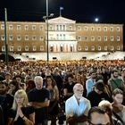 Τέμπη: Τι ισχύει με την εκταφή των νεκρών