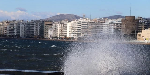 Θεσσαλονίκη: Εντοπίστηκε δεύτερη σορός μέσα σε λίγες ώρες στο Θερμαϊκό