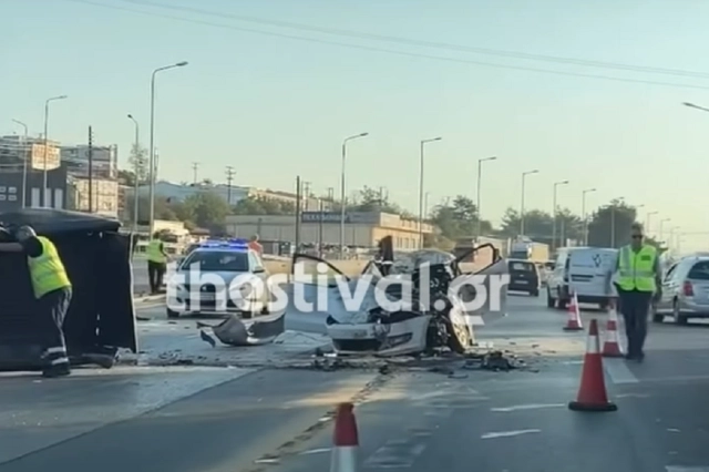 Θανατηφόρο τροχαίο στην Εγνατία: ΙΧ τούμπαρε και πέρασε στο αντίθετο ρεύμα