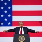 Ο Τραμπ παρουσιάζεται ως ειρηνοποιός, αλλά οι πόλεμοι συνεχίζονται