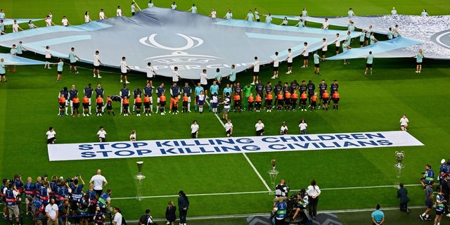 Δεκάδες αθλητές ζητούν τον αποκλεισμό του Ισραήλ από την UEFA – “Ο αθλητισμός δεν μπορεί να σιωπά”