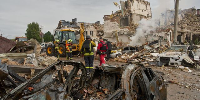 12 ώρες τρόμου στο Κίεβο: Θύματα, καταστροφές και… ειρωνείες από το Κρεμλίνο