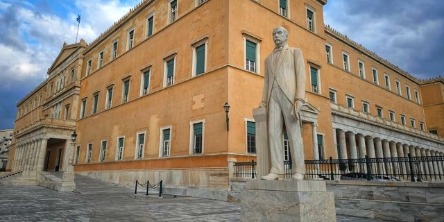 Ποιο ΠΑΣΟΚ και ποια Αριστερά (δεν) μπορούν να συνεργαστούν…