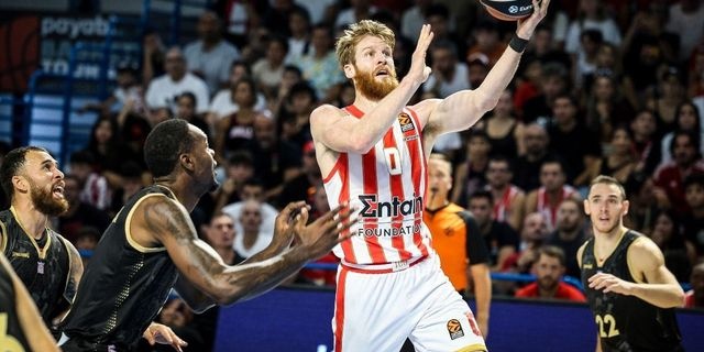 Ολυμπιακός – Μονακό 80-83: Ήττα στην παράταση για τους ερυθρόλευκους, σόου από τον Τζέιμς στο φινάλε