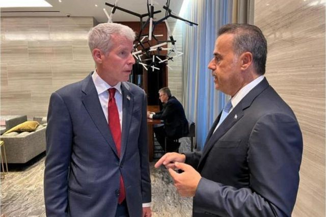 Συνάντηση Παπασταύρου με ΥΠΕΝ ΗΠΑ – Τι είπαν για Κάθετο Διάδρομο και LNG