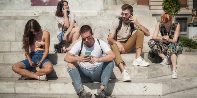 Φόρος εισοδήματος μηδέν για νέους έως 25 ετών – Τι ισχύει για τους μέχρι 30 ετών