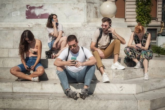 Φόρος εισοδήματος μηδέν για νέους έως 25 ετών – Τι ισχύει για τους μέχρι 30 ετών