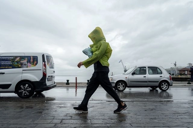 Κακοκαιρία: Έντονα φαινόμενα τις επόμενες ώρες – Πού θα “χτυπήσει”