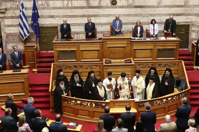 Ο αγιασμός στη Βουλή για την έναρξη της νέας κοινοβουλευτικής περιόδου σε φωτογραφίες