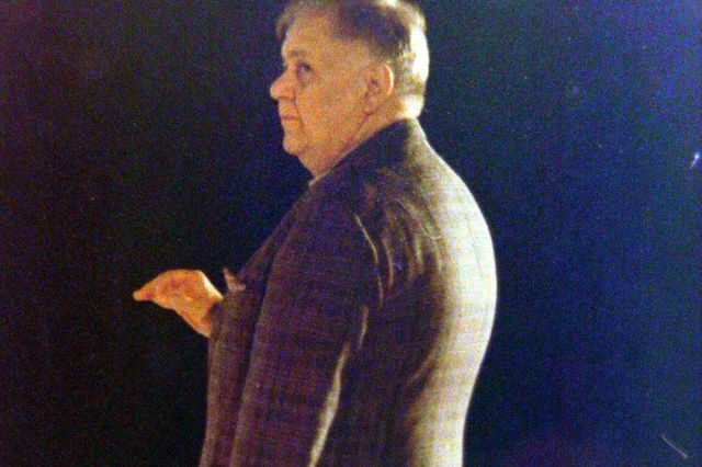 Μεγαλώνοντας στο σπίτι που άκουγαν συνέχεια Χατζιδάκι