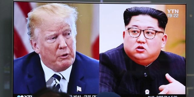 “Απίθανη” μια συνάντηση Τραμπ-Γιονγκ Ουν