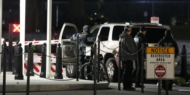 ΗΠΑ: Όχημα έπεσε στην πύλη ασφαλείας του Λευκού Οίκου