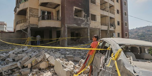 Κατεστραμμένο κτήριο από επίθεση στο Λίβανο.