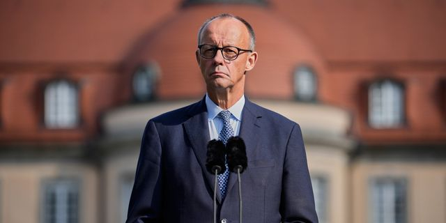 Γερμανία: Ο καγκελάριος Μερτς προειδοποιεί για “νέο κύμα αντισημιτισμού”