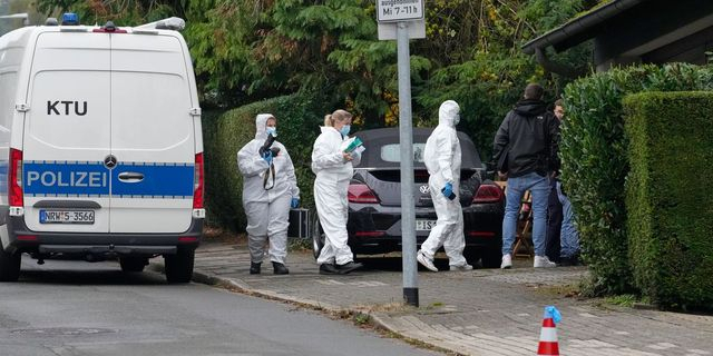 Γερμανία: Πέπλο μυστηρίου για την επίθεση στη δήμαρχο – Το σενάριο που προκρίνεται