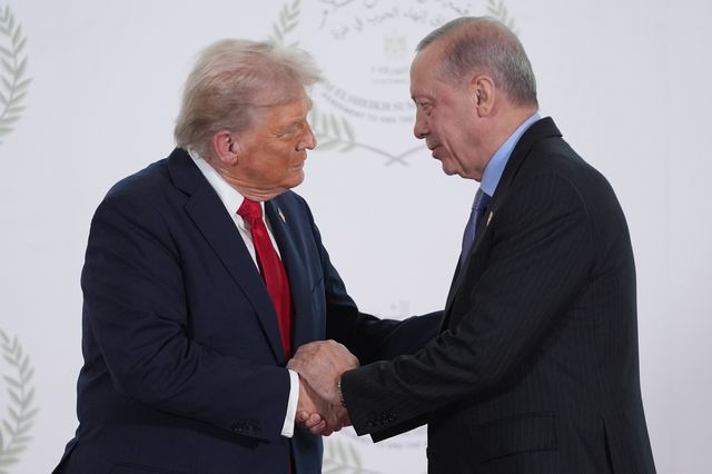 Ο Αμερικάνος Πρόεδρος Ντόναλντ Τραμπ και ο Τούρκος πρόεδρος Ρετζέπ Ταγιπ Ερντογάν