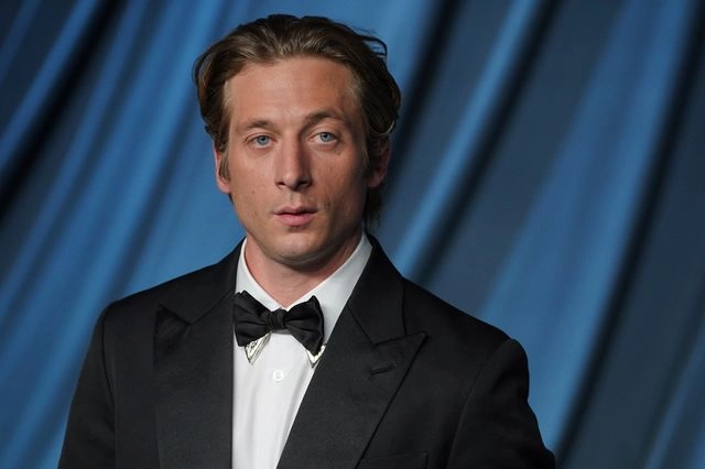 Jeremy Allen White