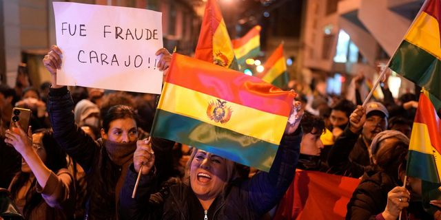 Βολιβία: Μαζικές διαδηλώσεις κατά της εκλογής του νέου προέδρου Πας
