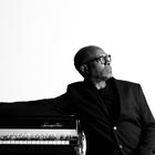 Brian Jackson: “Η μουσική σημαίνει και θα σημαίνει αντίσταση”