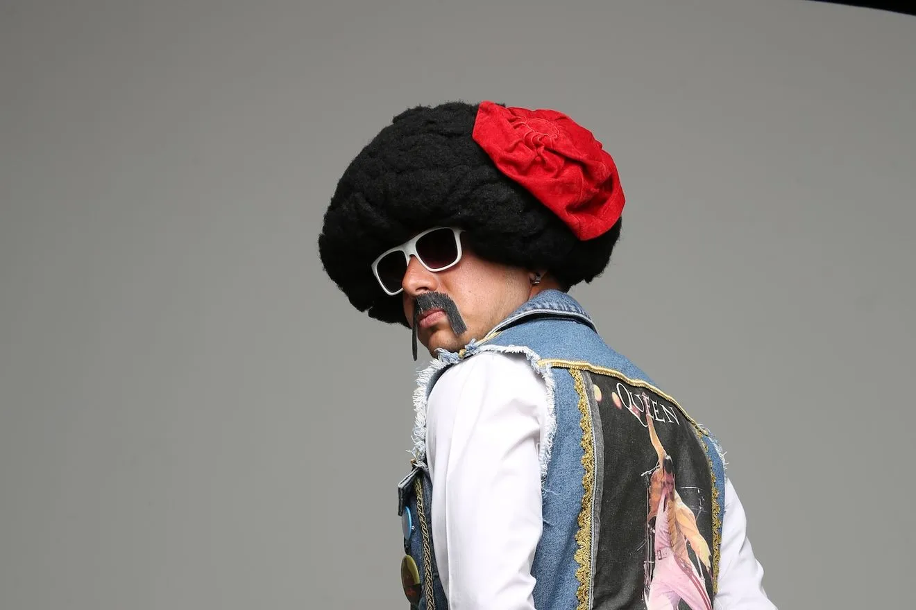 ΑΠΟΣΤΟΛΗΣ ΜΠΑΡΜΠΑΓΙΑΝΝΗΣ Τσολιάς εν δε Τσόλια Μπαντ «ΟΠΕΚΕΜΠΛΕ»