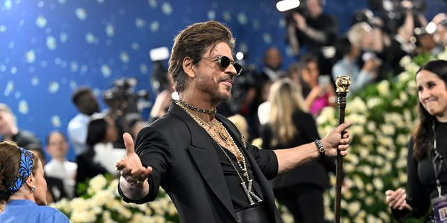 Ένας αστέρας του Bollywood μπήκε στην λέσχη των δισεκατομμυριούχων