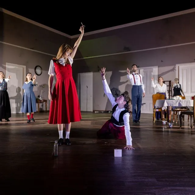 Περιπέτειες της Αλίκης στη Χώρα των Θαυμάτων