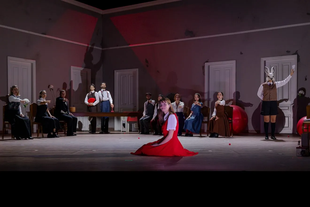 Περιπέτειες της Αλίκης στη Χώρα των Θαυμάτων