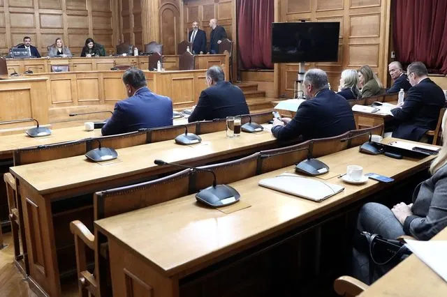 Καρέ από τη σημερινή συνεδρίαση της Εξεταστικής για τον ΟΠΕΚΕΠΕ