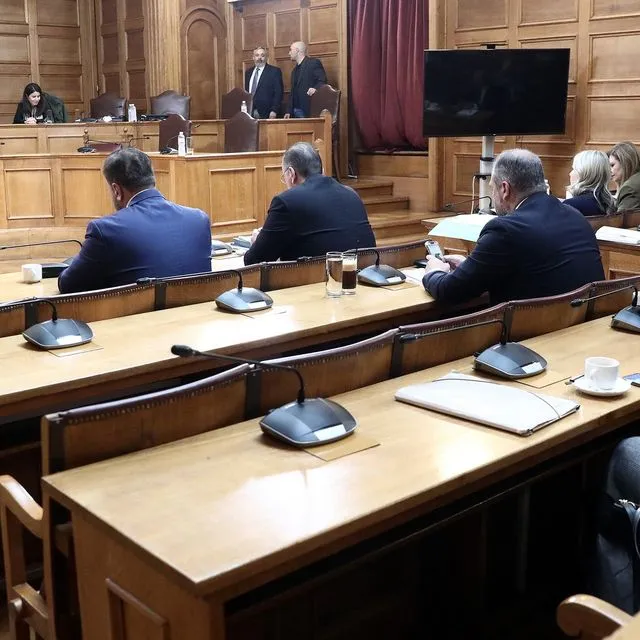 Καρέ από τη σημερινή συνεδρίαση της Εξεταστικής για τον ΟΠΕΚΕΠΕ