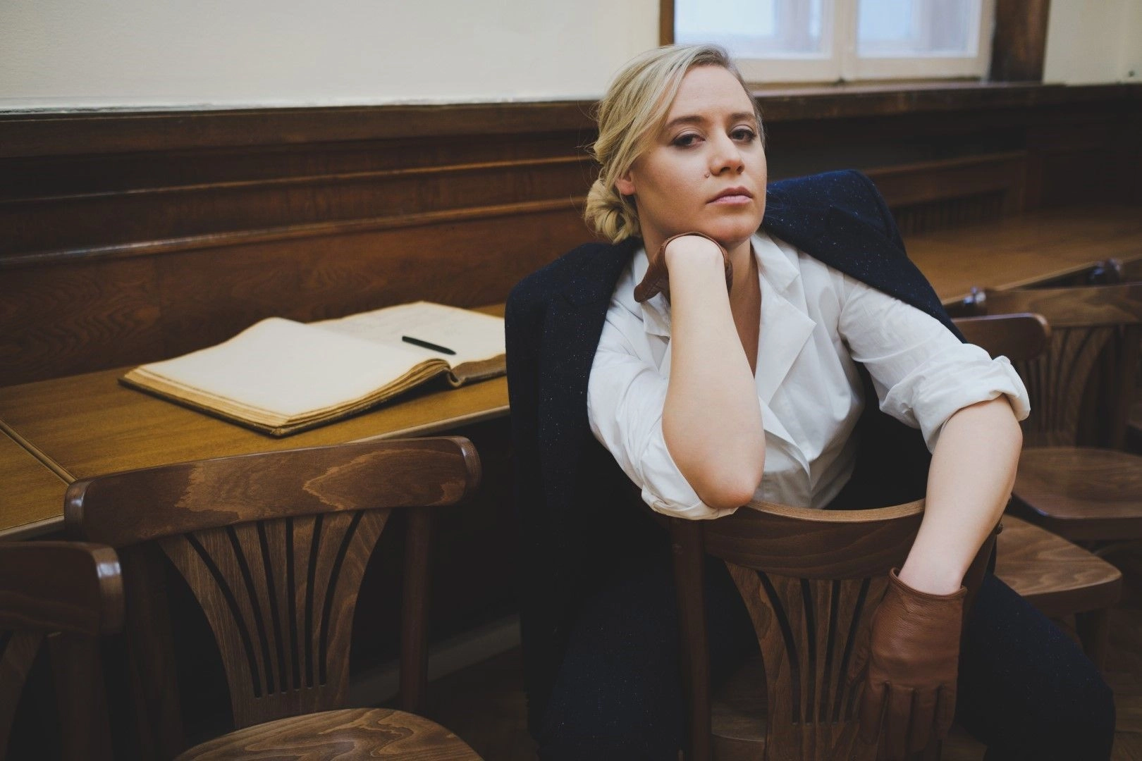 Η Ρενέ Καραμπάς / Η Ορκισμένη