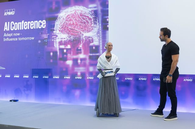 To AI Conference με τίτλο “Adapt Now – Influence Tomorrow” πραγματοποιήθηκε την Τετάρτη 8 Οκτωβρίου