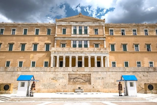 Η Μέση Ανατολή αλλάζει τον προϋπολογισμό – Αναθεώρηση προβλέψεων στο τέλος του μήνα