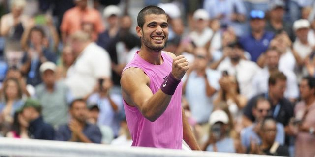 Κάρλος Αλκαράθ: Η ρακέτα του Wimbledon πωλήθηκε για πάνω από 160.000 ευρώ