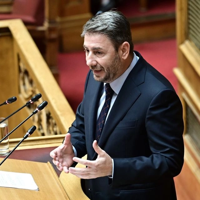Ανδρουλάκης: Προτείνουμε νέο κοινωνικό συμβόλαιο με συλλογικές συμβάσεις