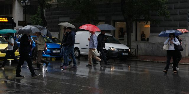 Κακοκαιρία: Προβλήματα σε Αττική και Δυτική Ελλάδα – Πώς θα κινηθεί