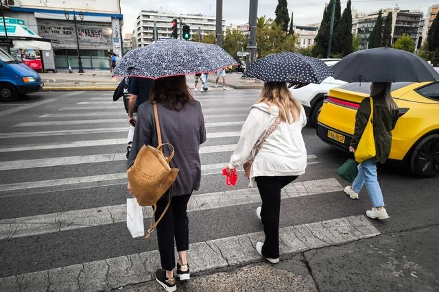 Κακοκαιρία: Καταιγίδες στην Αττική, χιόνια στα ορεινά – Επικαιροποιήθηκε το έκτακτο