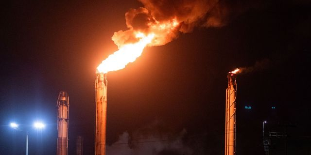 Φωτιά σε διυλιστήριο της Chevron στο Ελ Σεγκούντο