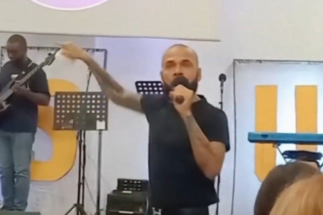 Η απίστευτη αλλαγή στη ζωή του Ντάνι Άλβες: Από τη φυλακή σε ρόλο ιεροκήρυκα