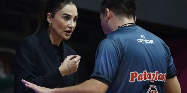 Διεκόπη το Αθηναϊκός – Παναθηναϊκός: Οπαδός έφτυσε τον διαιτητή, αποχώρησε στα αποδυτήρια η τριάδα