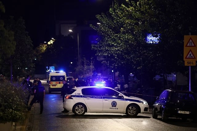 Ιλίσια: Ισχυρή έκρηξη σε νυχτερινό κέντρο – Βίντεο