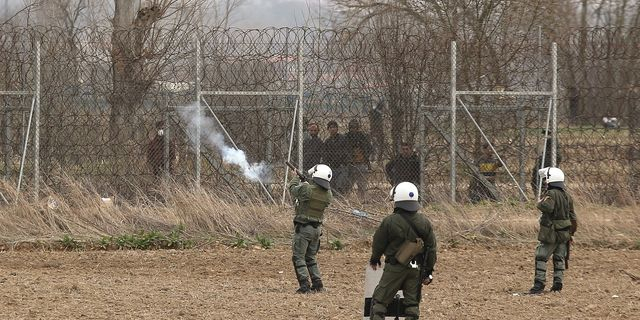 Προφυλακιστέοι οι 6 εκ των 13 Τούρκων υπηκόων που συνελήφθησαν στα σύνορα με 147 πιστόλια