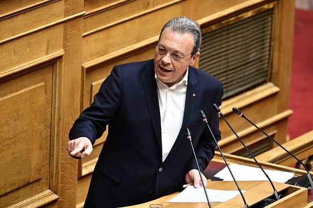 Ο Σωκράτης Φάμελλος στη Βουλή