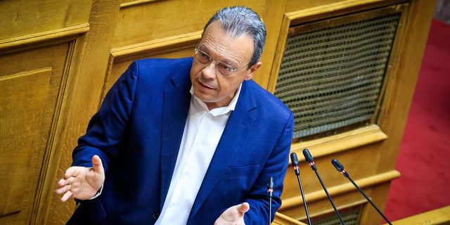 Σωκράτης Φάμελλος: Άμεση απελευθέρωση των επιβαινόντων του Global Sumud Flotilla