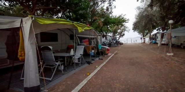Κάμπινγκ στη Φοινικούντα Μεσσηνίας (φωτογραφία αρχείου)