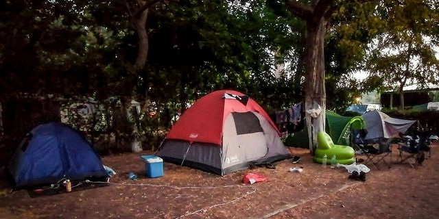 Κάμπινγκ στην Φοινικούντα