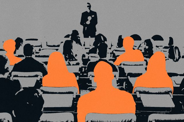 Πανεπιστήμια: Τμήματα με 5 φοιτητές και άδεια έδρανα στην εποχή της ΕΒΕ