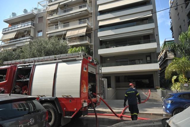 Φωτιά σε διαμέρισμα στη Νέα Σμύρνη