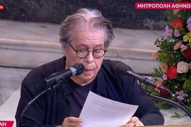 Δήμητρα Γαλάνη για Σαββόπουλο: “Ο λόγος σου ήταν το πιο φωτεινό μονοπάτι της ζωής μου”